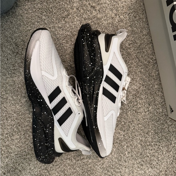 New Adidas Alphabounce+ Bounce Mens Running Shoes Sz 11 White Black Sneakers - Picture 2 of 14